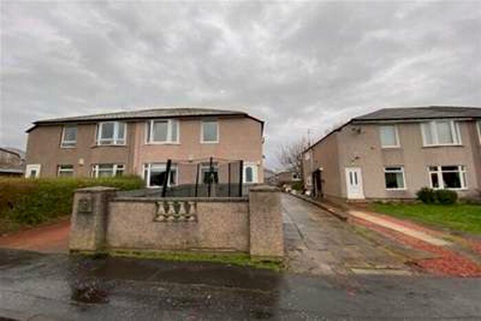 3 Bedroom Flat To Rent In Kingsacre Road, Rutherglen, G73