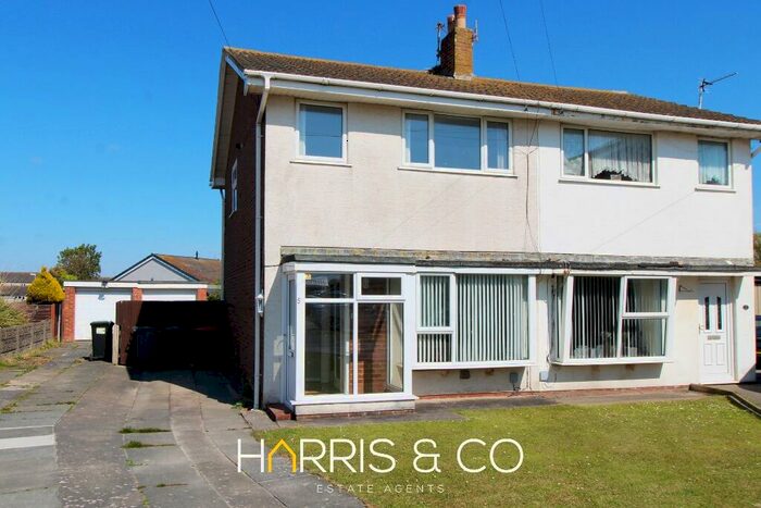 3 Bedroom Semi-Detached House To Rent In Greendale Close, Fleetwood, FY7
