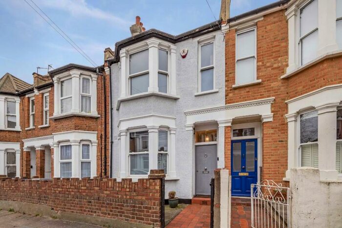 4 Bedroom House To Rent In Burns Road, Harlesden, NW10