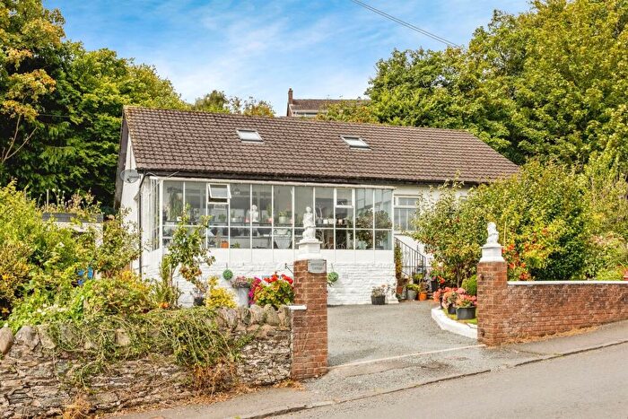 4 Bedroom Detached Bungalow For Sale In Shore Road, Kilcreggan, Helensburgh, G84