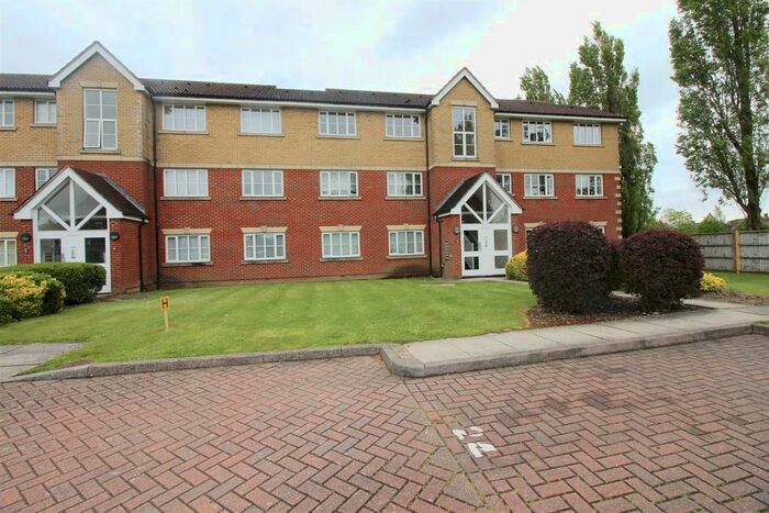 1 Bedroom Flat To Rent In Armstrong Close, Borehamwood, WD6