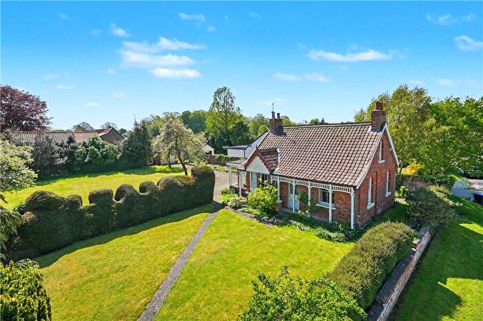 3 Bedroom Bungalow For Sale In Hungate, Bishop Monkton, Harrogate, North Yorkshire, HG3