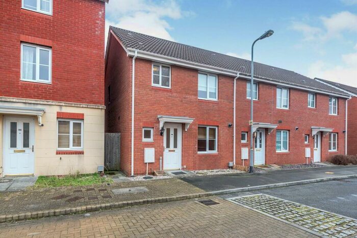 3 Bedroom End Of Terrace House To Rent In Watkins Square, Llanishen, Cardiff, CF14
