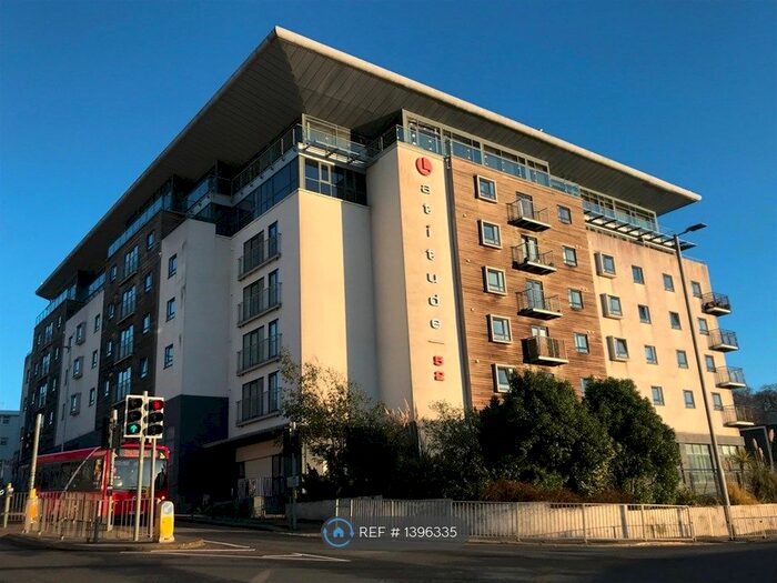 2 Bedroom Flat To Rent In Albert Road, Plymouth, PL2