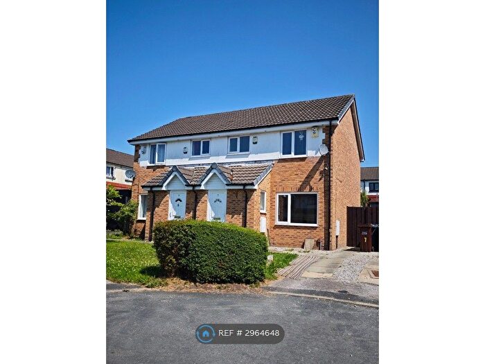 3 Bedroom Semi-Detached House To Rent In Dalehead Grove, Leigh, WN7