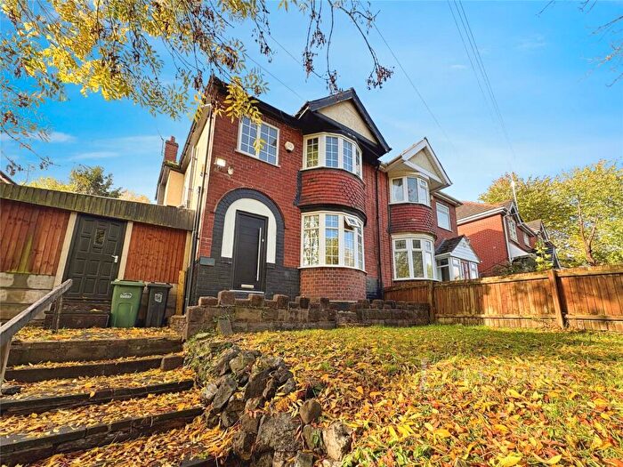 3 Bedroom Semi Detached House To Rent In Butchers Lane, Halesowen, West Midlands, B63