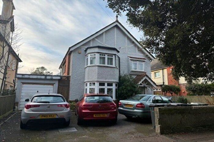 1 Bedroom Flat To Rent In Grand Avenue, Bournemouth, BH6