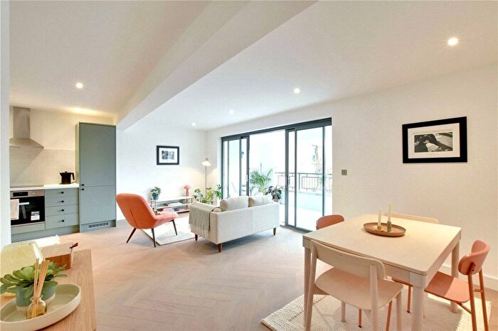 1 Bedroom Flat To Rent In Blackheath Road, Greenwich, London, SE10