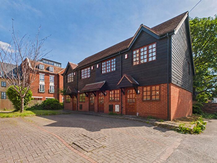 2 Bedroom House To Rent In Winchs Yard, Rear Of Tilehouse Street, Hitchin, SG5