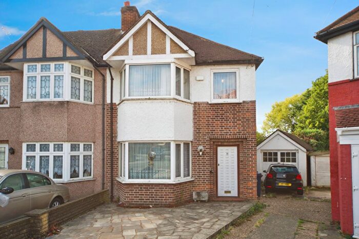 3 Bedroom Semi-Detached House For Sale In Dehar Crescent, London, NW9