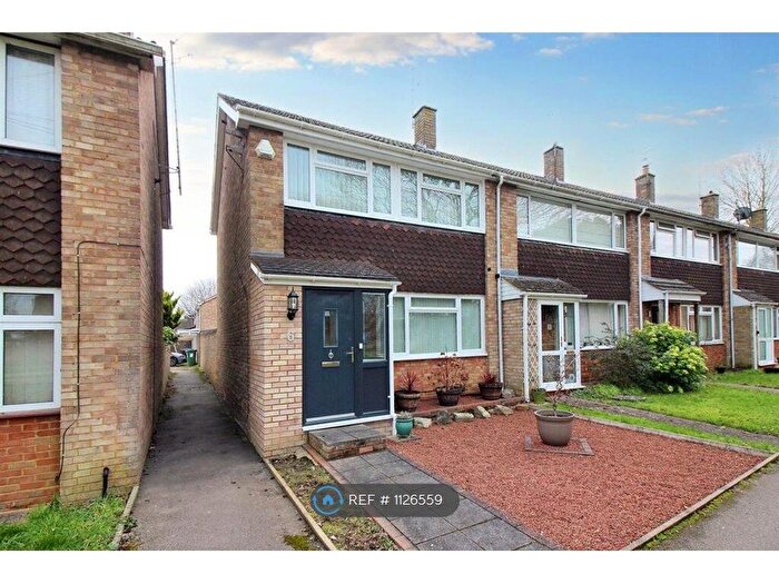 3 Bedroom End Of Terrace House To Rent In Chadwell Path, Aylesbury, HP21