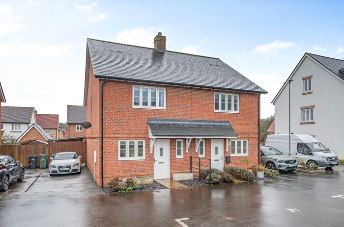 2 Bedroom Semi-Detached House For Sale In Linnet Lane, Hailsham, BN27