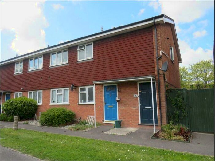 2 Bedroom Flat To Rent In Druids Walk, Didcot, OX11