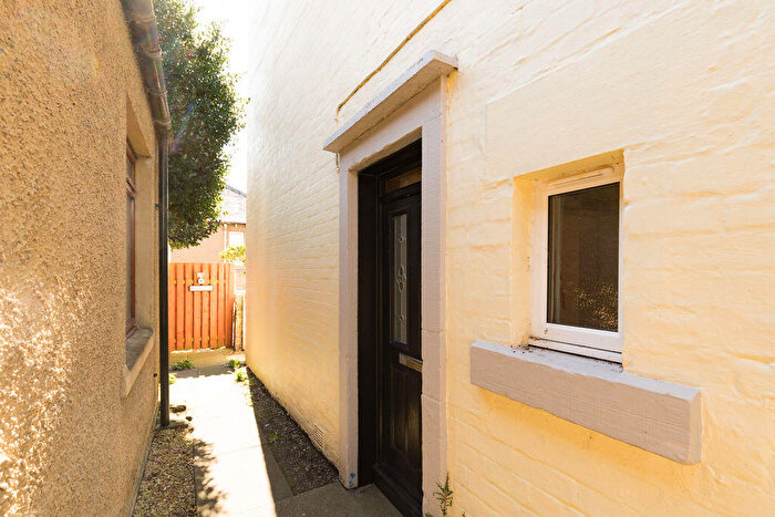 1 Bedroom Flat For Sale In High Street, Peebles, EH45