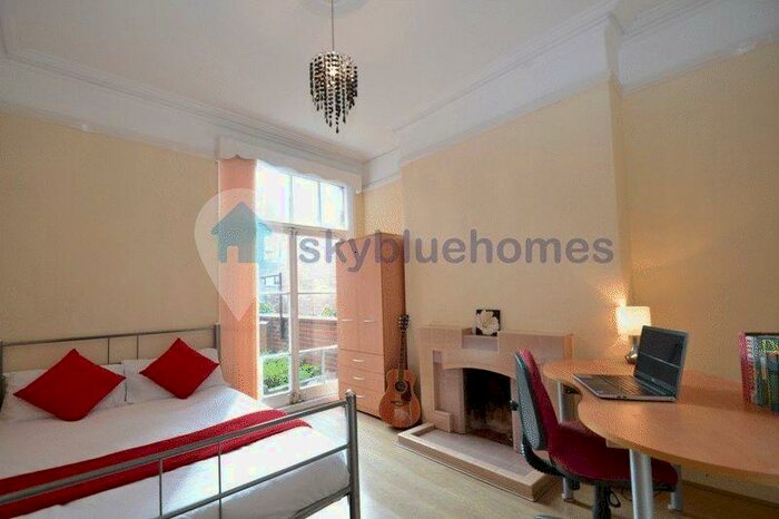 4 Bedroom Terraced House To Rent In Chaucer Street, Leicester, LE2
