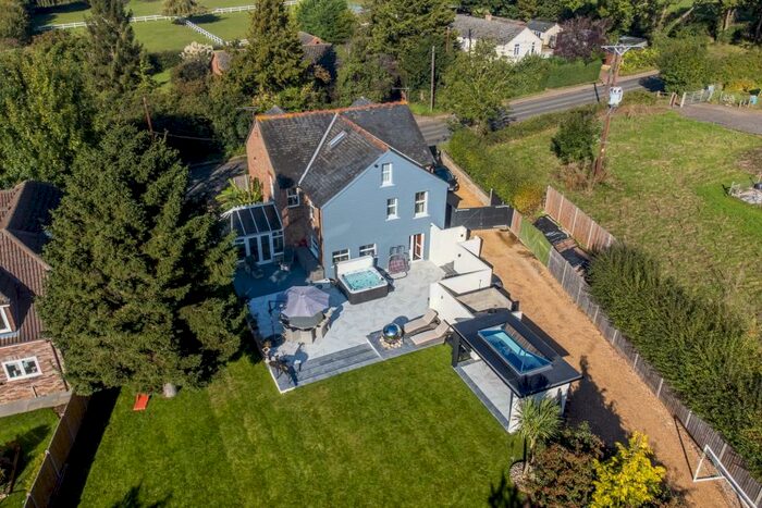 7 Bedroom Detached House For Sale In Twentypence Road, Wilburton, CB6