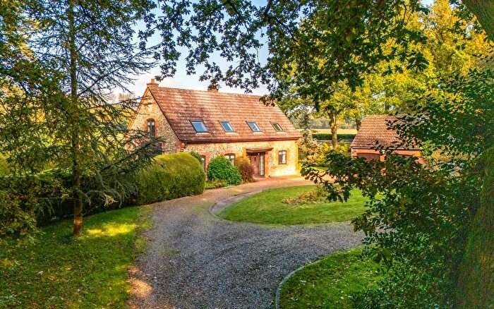 6 Bedroom Detached House For Sale In Quidenham, NR16