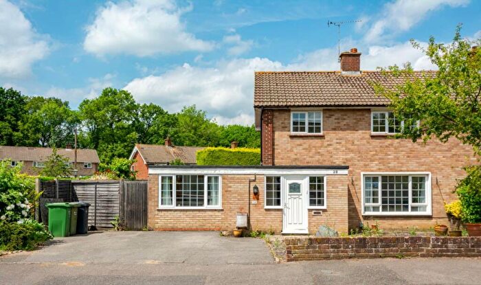 6 Bedroom Semi-Detached House To Rent In Blackwell Avenue, Guildford, GU2