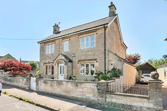 3 Bedroom Detached House For Sale In Lypiatt Road, Corsham, Corsham, SN13