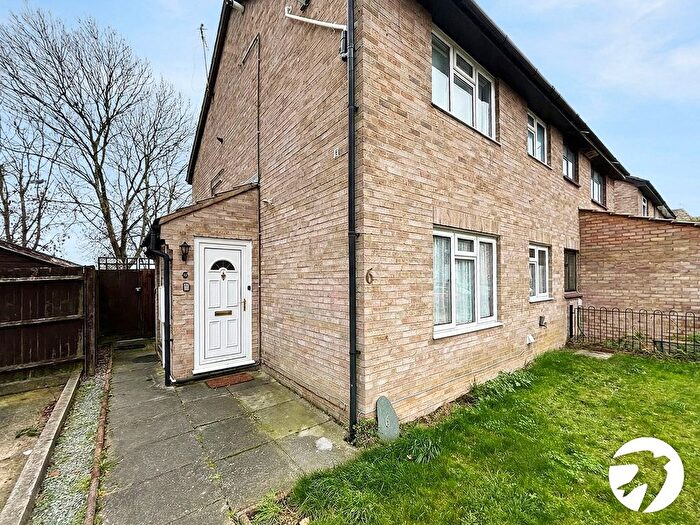 1 Bedroom End Terrace House To Rent In Furner Close, Crayford, Dartford, DA1