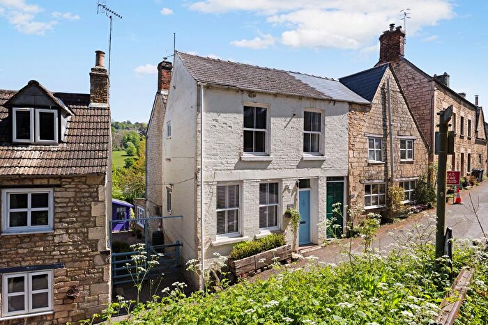 4 Bedroom Semi-detached House For Sale In High Street, South Woodchester, GL5