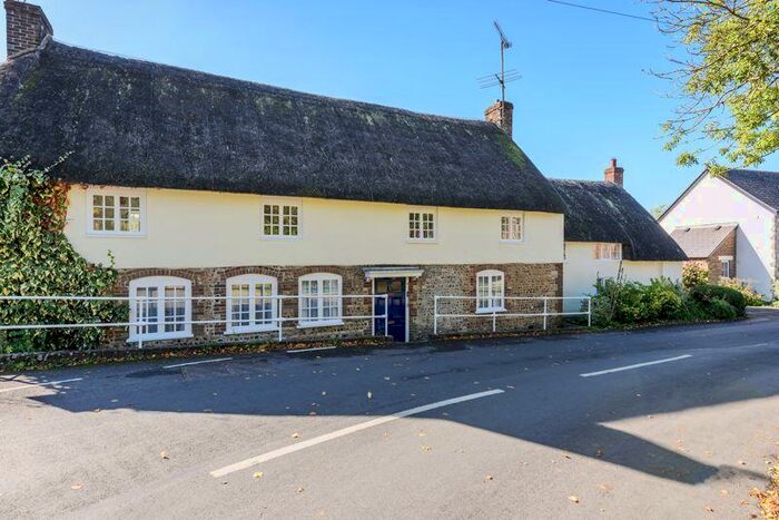 4 Bedroom Detached House To Rent In Stratton, Nr Dorchester, DT2