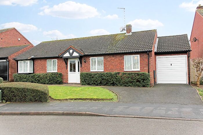 3 Bedroom Detached Bungalow For Sale In Slate Brook Close, Groby, Leicester, LE6