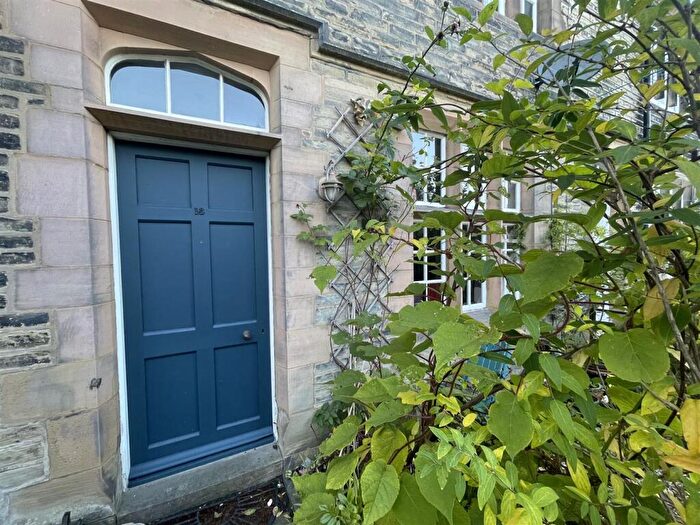 2 Bedroom Terraced House For Sale In Holdsworth Terrace, Halifax, HX1