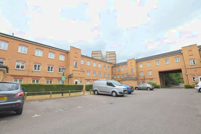 1 Bedroom Flat To Rent In Kidman Close, Romford, RM2