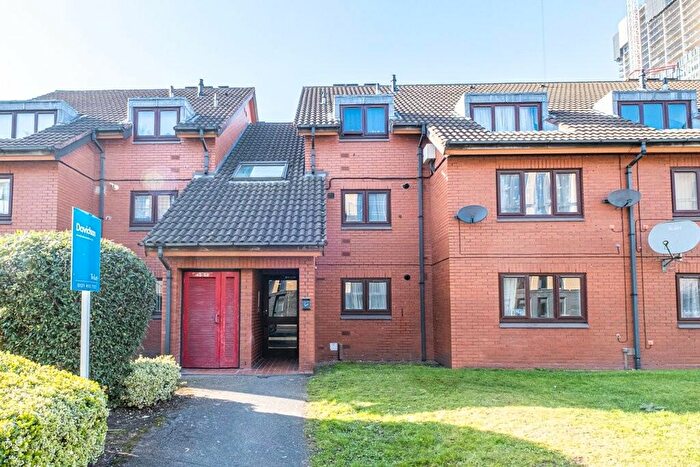 2 Bedroom Flat To Rent In William Street, Edgbaston, Birmingham, B15