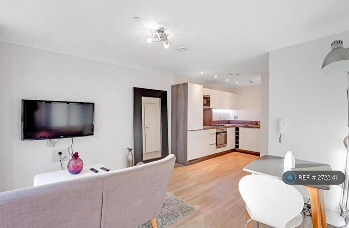 1 Bedroom Flat To Rent In Renaissance, London, SE13