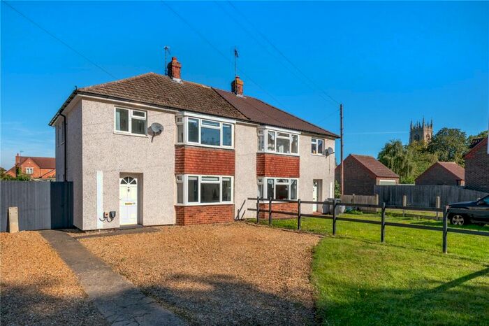 3 Bedroom Semi-Detached House For Sale In West Street, Folkingham, Sleaford, NG34