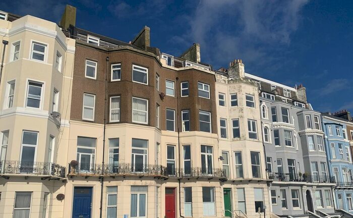 2 Bedroom Flat To Rent In Eversfield Place, St Leonards, East Sussex TN37