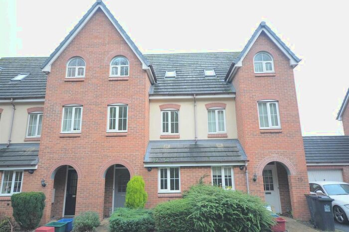 3 Bedroom Town House To Rent In Valley View, Lyme Valley, Newcastle-Under-Lyme, ST5
