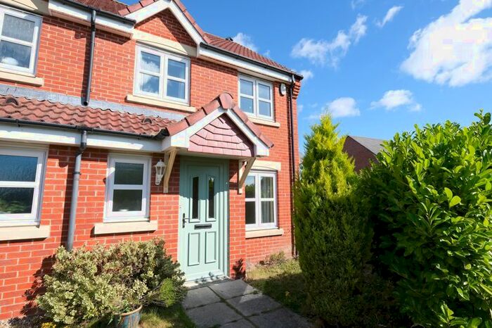 3 Bedroom End Of Terrace House To Rent In Beachcroft, Hadston, NE65