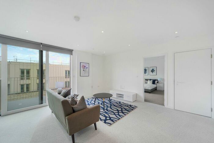 1 Bedroom Apartment To Rent In Georgette Apartments, E1
