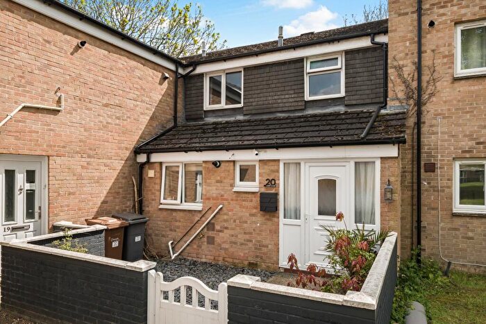 3 Bedroom Terraced House For Sale In Lowry Court, Andover., SP10