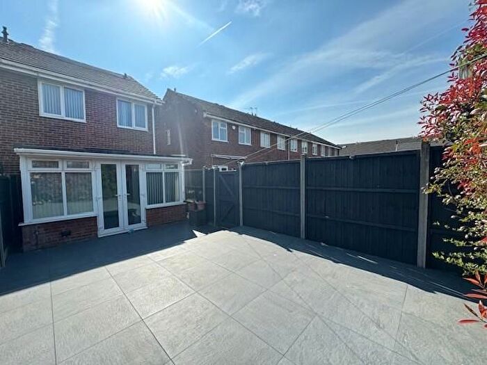 3 Bedroom Property To Rent In Torridge Road, Slough, Buckinghamshire, SL3