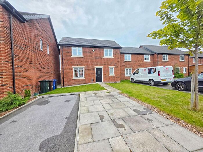 2 Bedroom Detached House For Sale In Wells Lane, Wombwell, S73