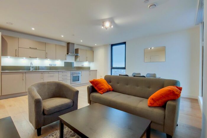 2 Bedroom Flat To Rent In Rotherhithe New Road, London, SE16