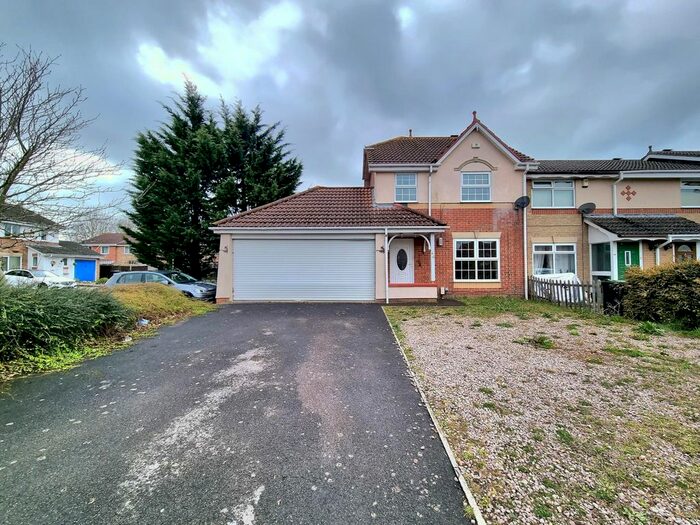 3 Bedroom Property To Rent In Lanyard Drive, Gosport, PO13