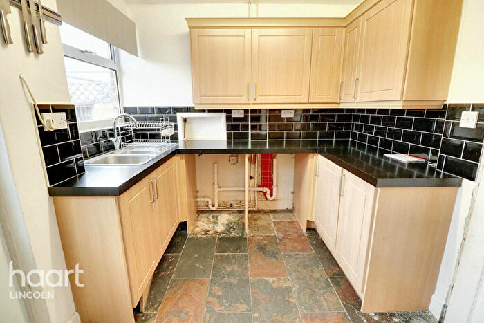 2 Bedroom Semi-Detached House For Sale In Redbourne Drive, Lincoln, LN2