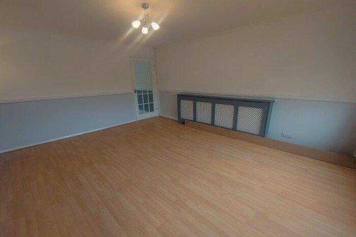 3 Bedroom Property To Rent In Westfield, Plymouth, PL7