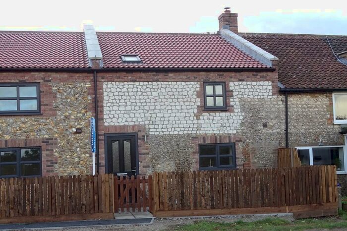 2 Bedroom Cottage For Sale In Brandon Road, Methwold, IP26