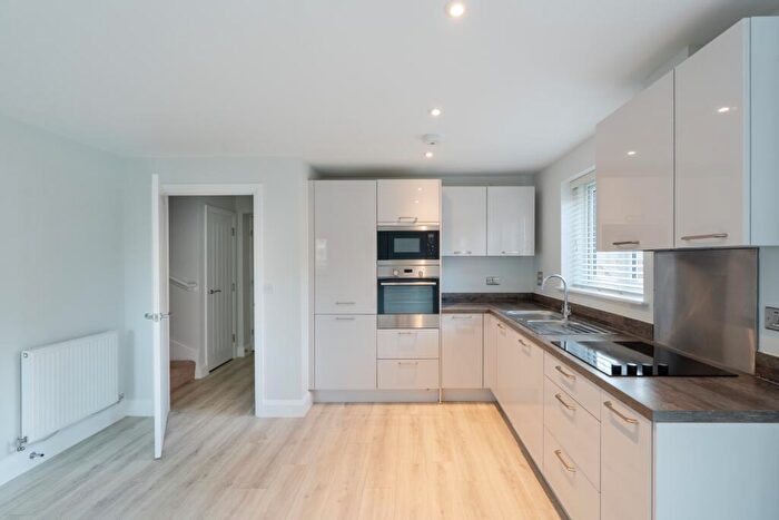 3 Bedroom End Of Terrace House To Rent In Mercer Gardens, Faringdon, Berkshire, SN7