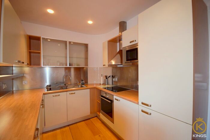 2 Bedroom Flat To Rent In Epsom Road, Guildford, GU1