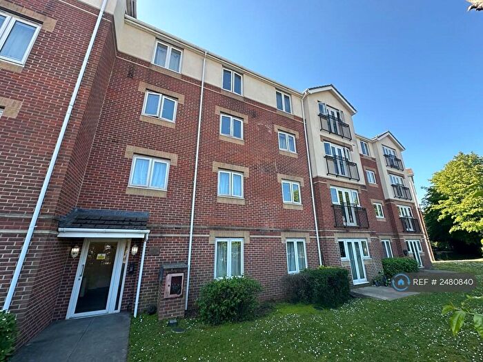1 Bedroom Flat To Rent In West End House, Southampton, SO18