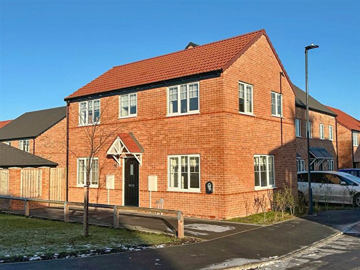3 Bedroom Detached House To Rent In Walnut Close, Easingwold, York, YO61