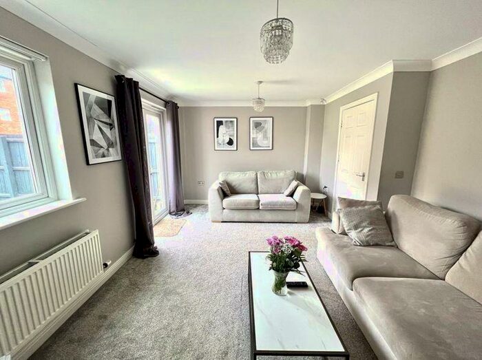 4 Bedroom Terraced House To Rent In Kilcoby Avenue, Agecroft Hall, Swinton, Manchester, M27