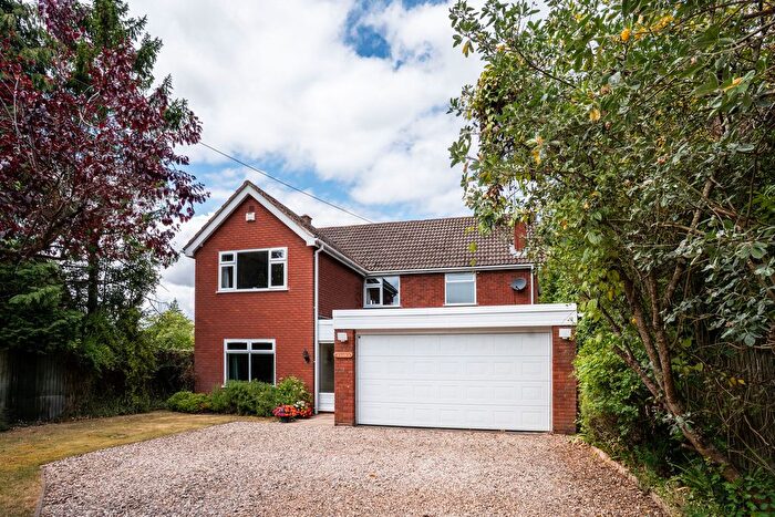 5 Bedroom Detached House For Sale In Red Hill Lane Worcester, Worcestershire, WR5